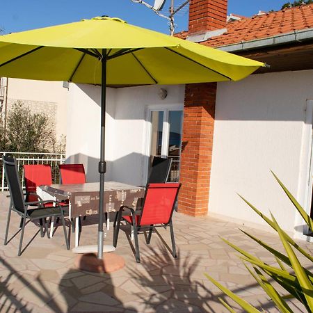 Apartment Nede Трогір Екстер'єр фото